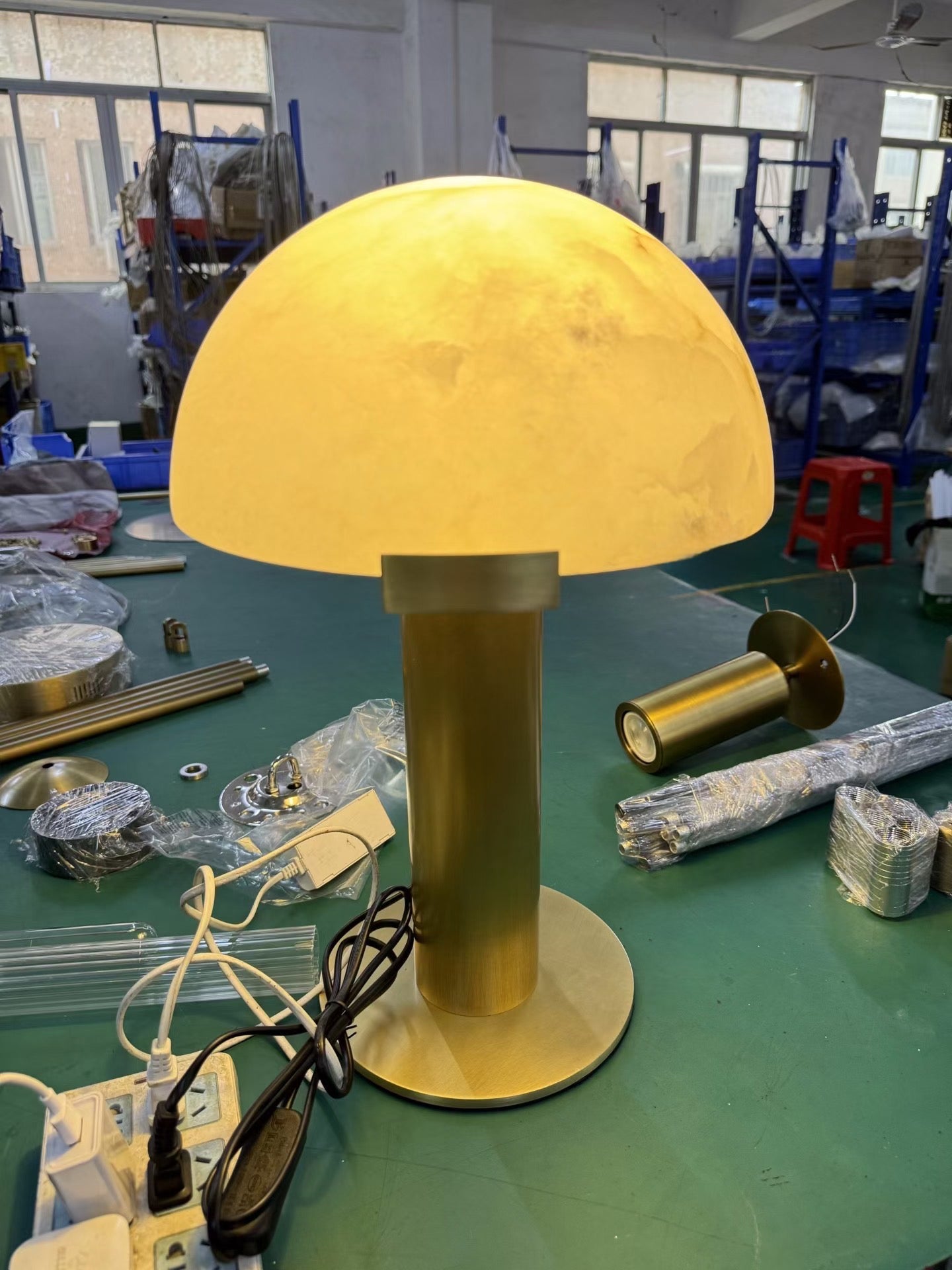 Melangela Table Lamp