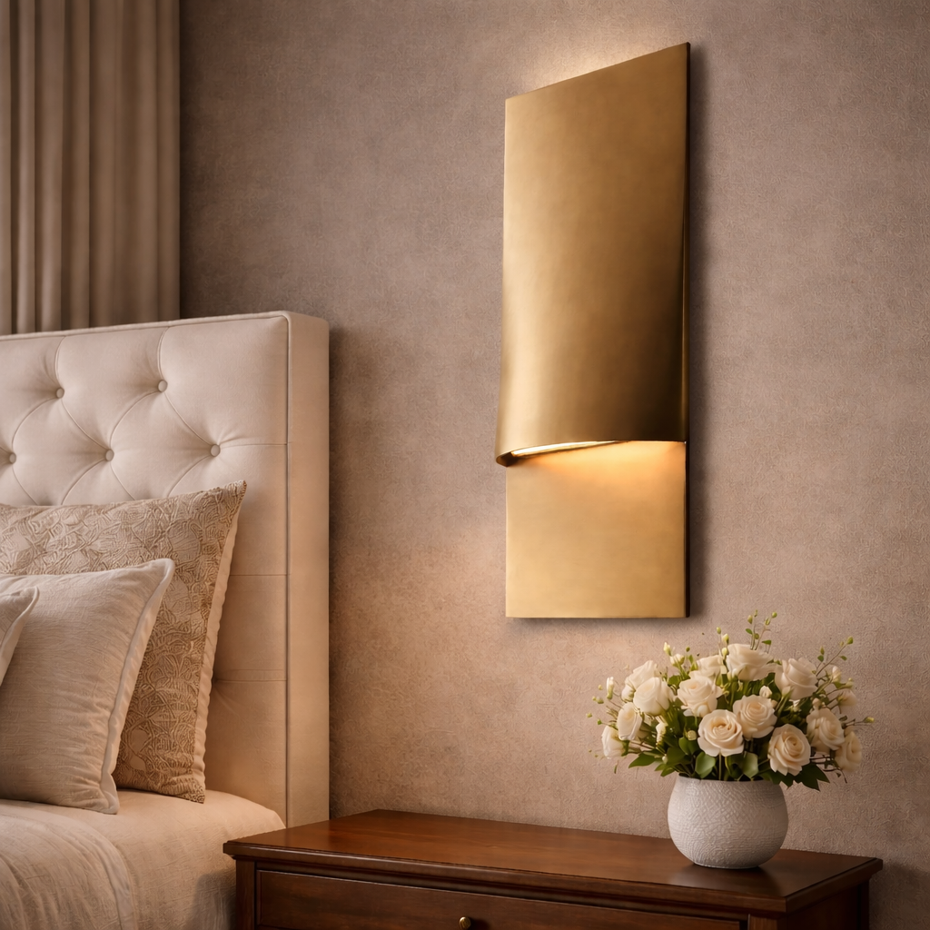 Tazay Vertical Rectangular Sconce