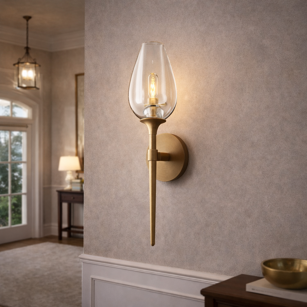 Tuders Single Sconce