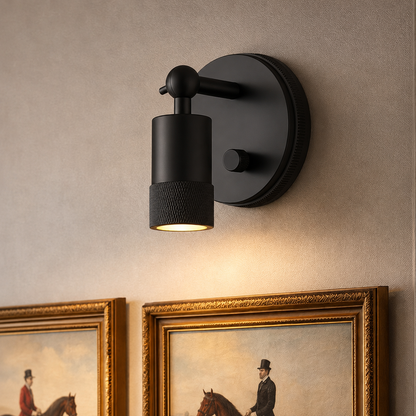 Utgaris Task Sconce