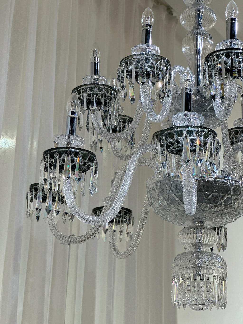 Elegant Crystal Chandelier in Italian
