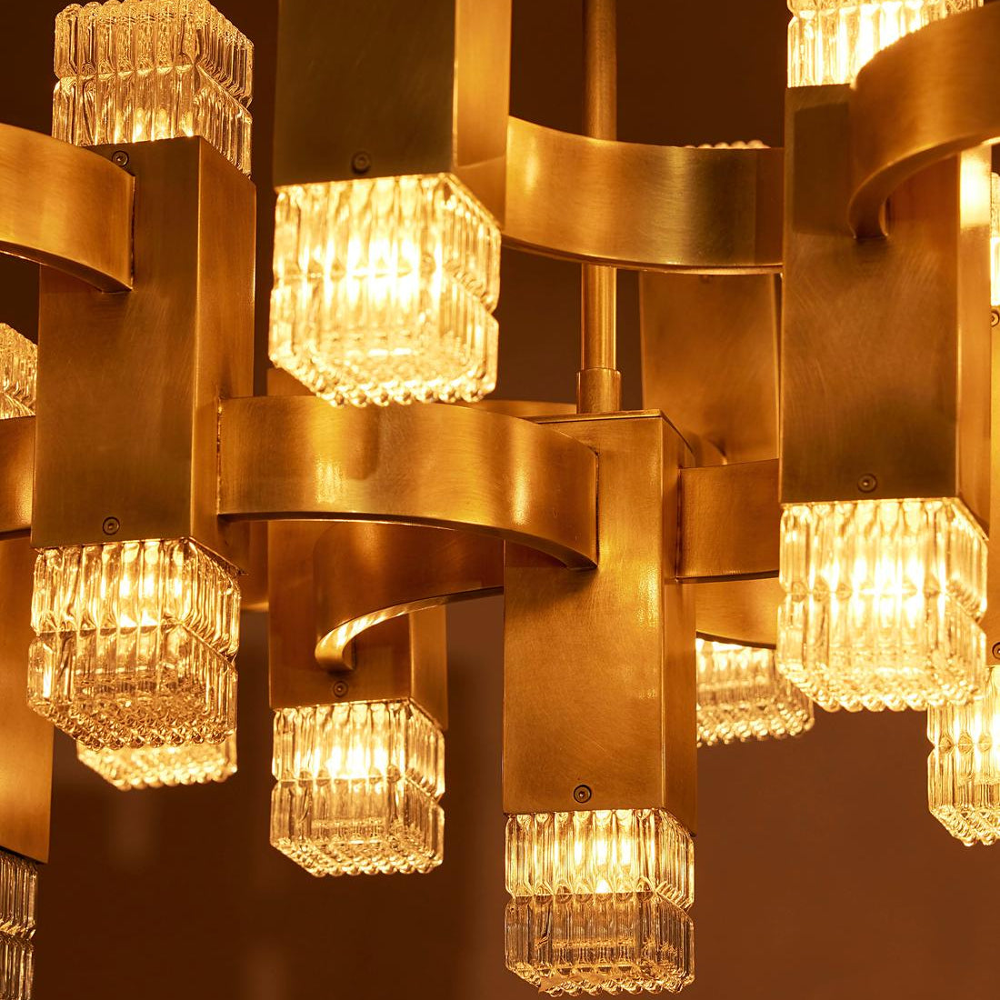 Kennedy Glass Chandelier 32"W
