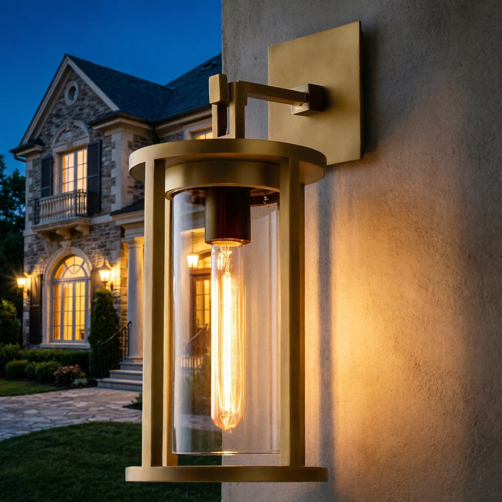 Pétrusa Round Sconce