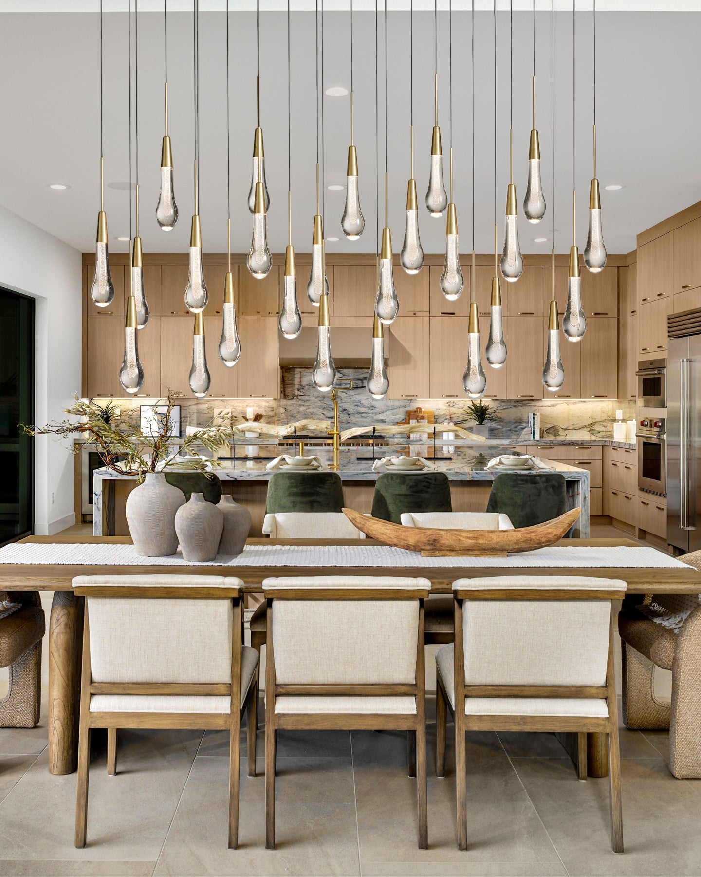 Soltaire Linear Chandelier