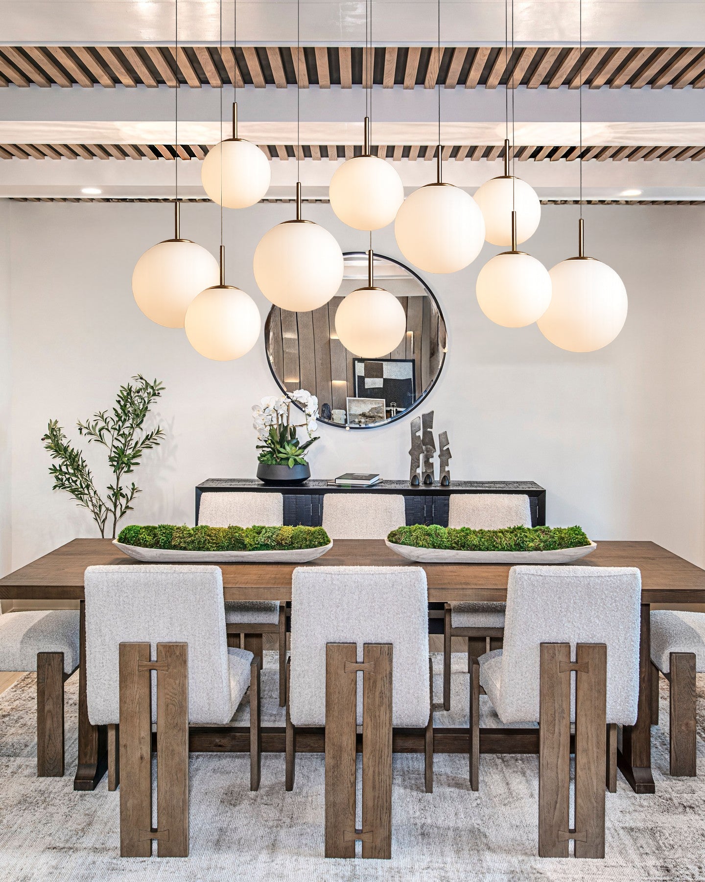 Casen Linear Chandelier