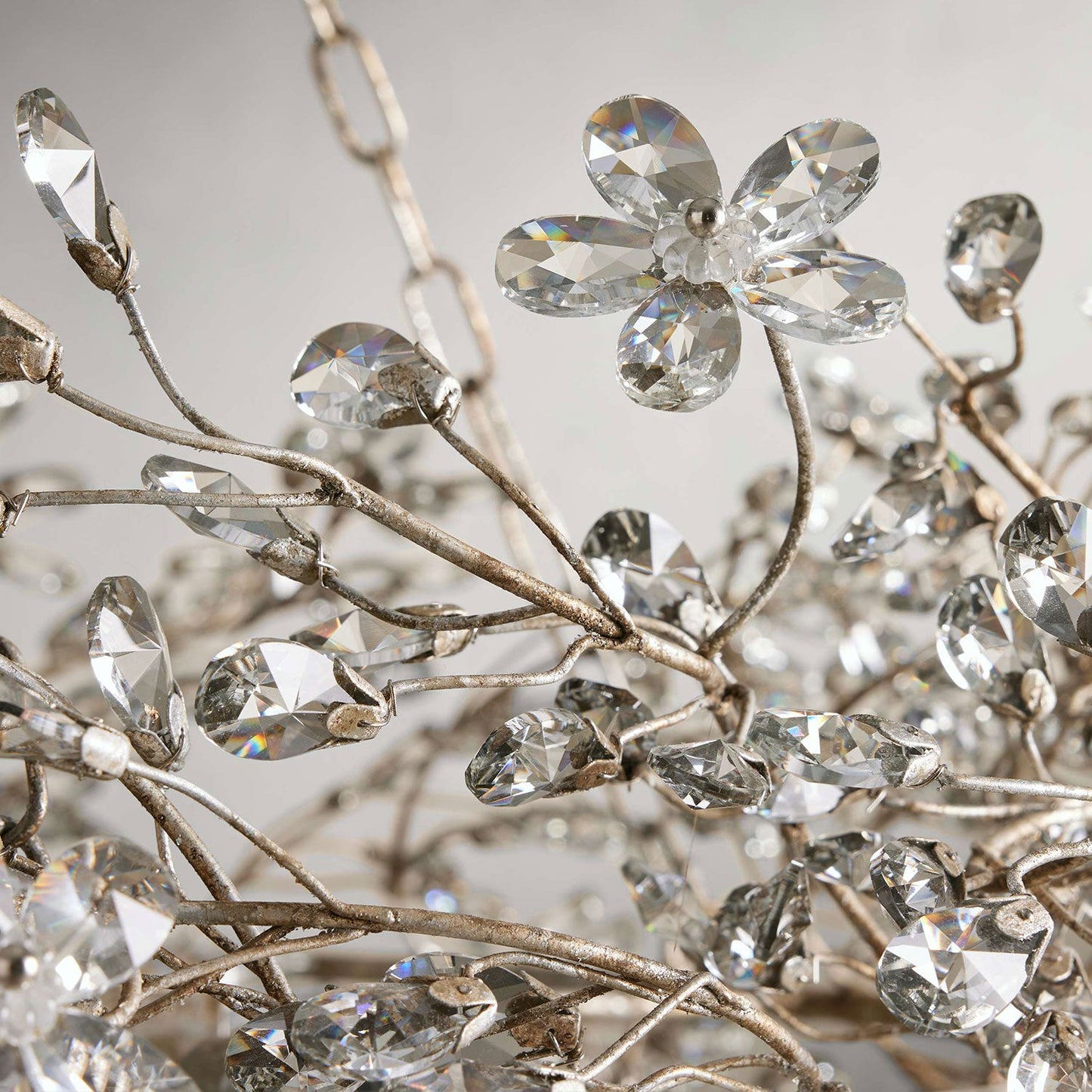 Fiore Oval Chandelier 62''74''