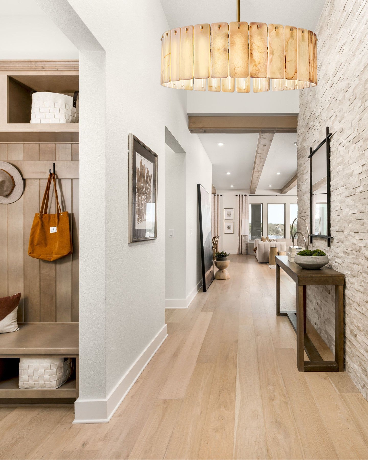 Calociato Onyx Round Chandelier