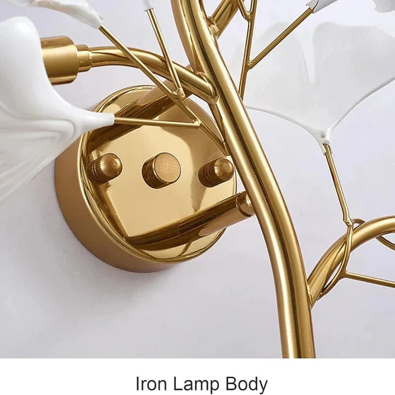 Calla Modern Leaf Wall Lamp