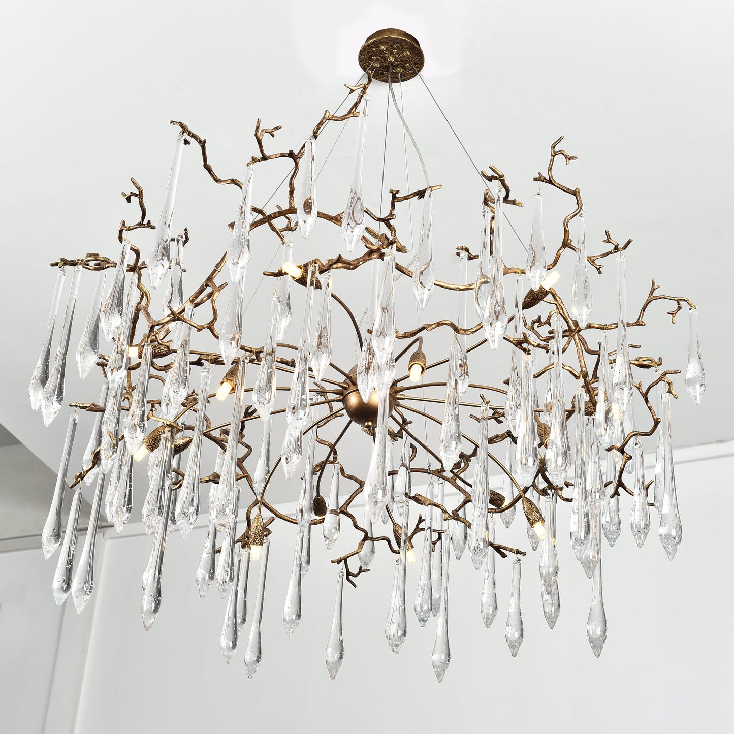 Dawn Teardrop Branch Brass Round Chandelier