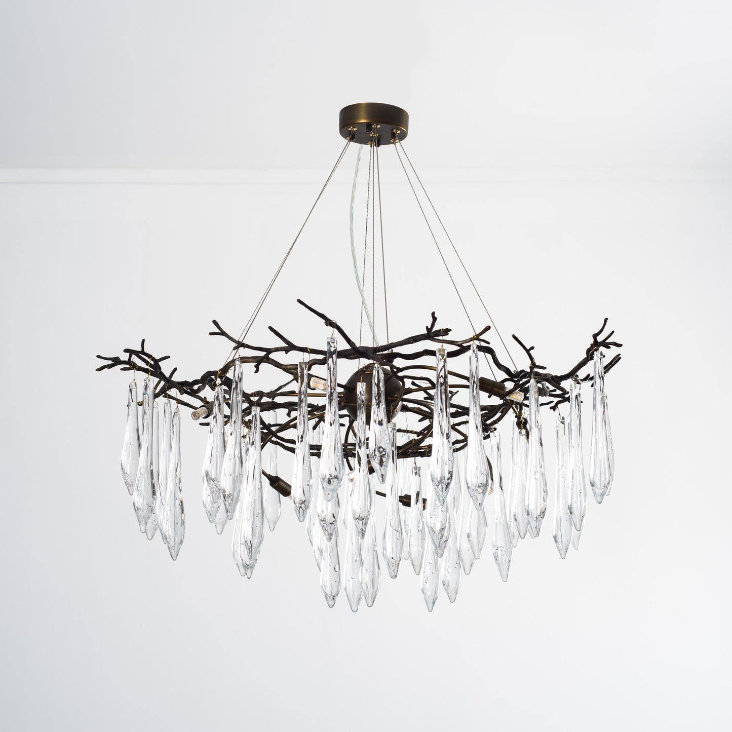 Dawn Teardrop Branch Brass Round Chandelier