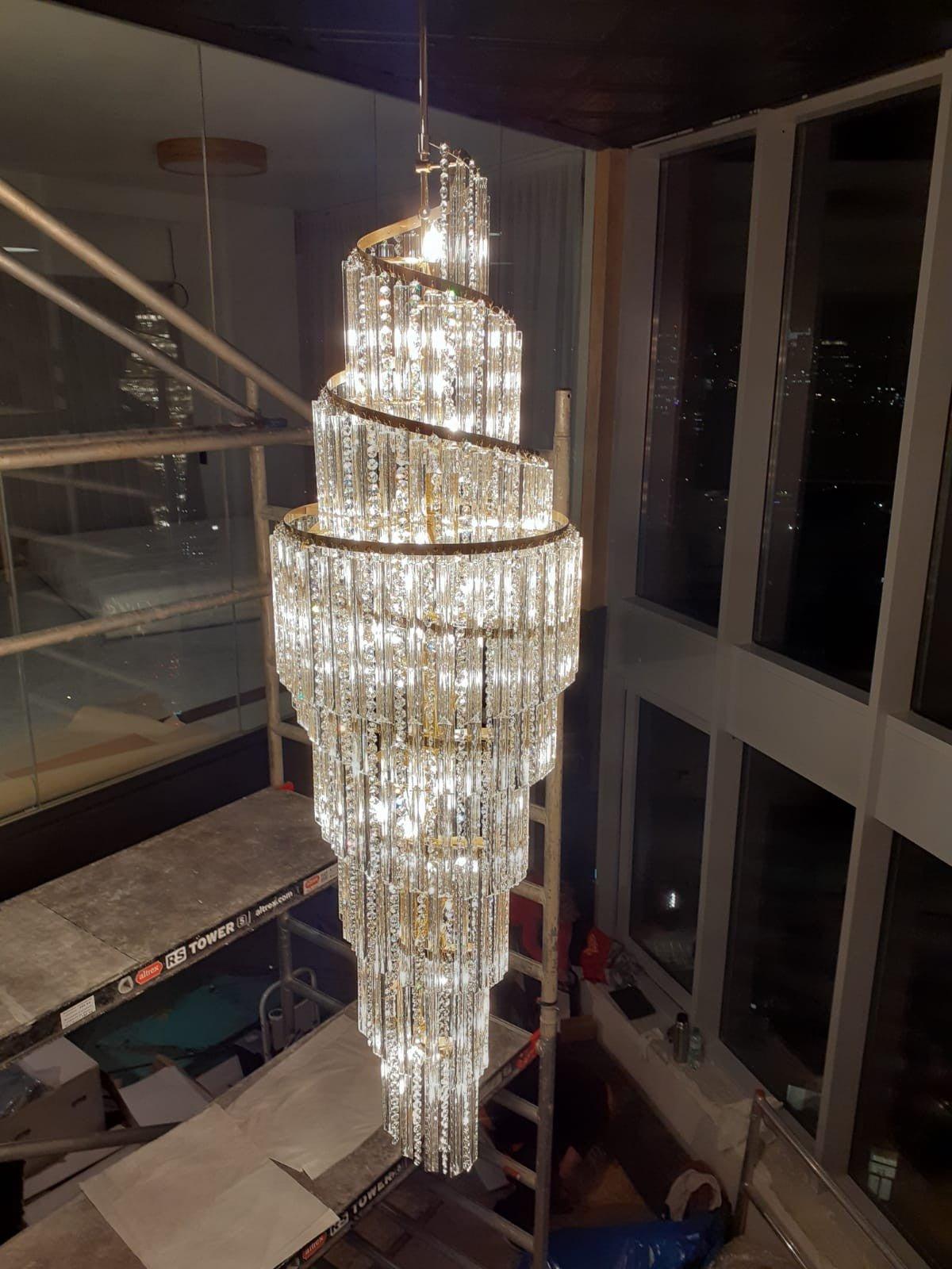 Luxury Spiral Crystal Chandelier for High-ceiling/Foyer/Staircase
