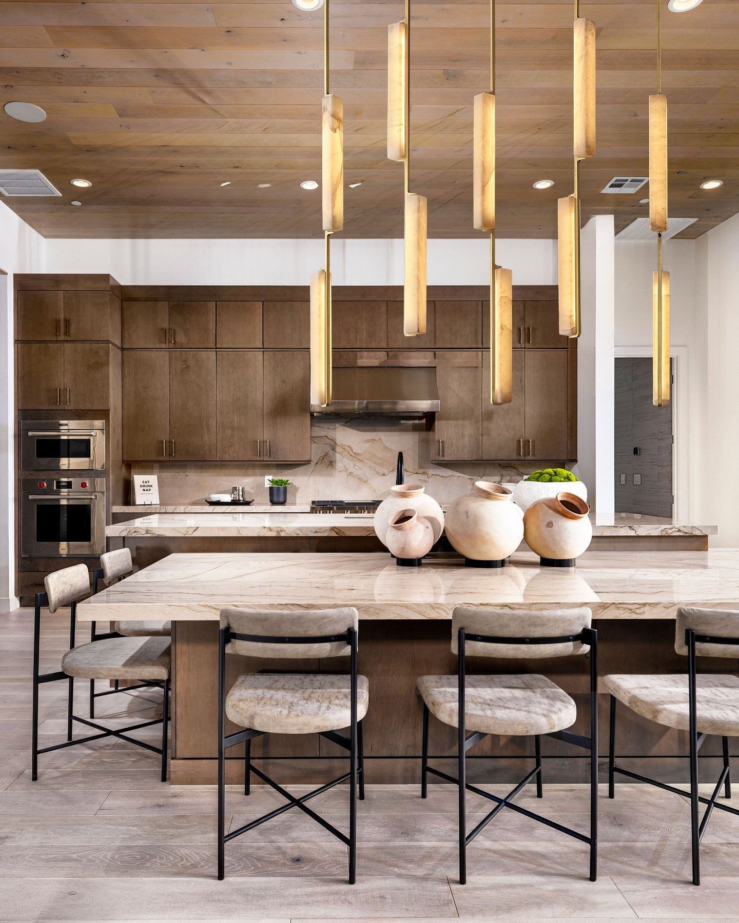 Audocon Alabaster Linear Chandelier