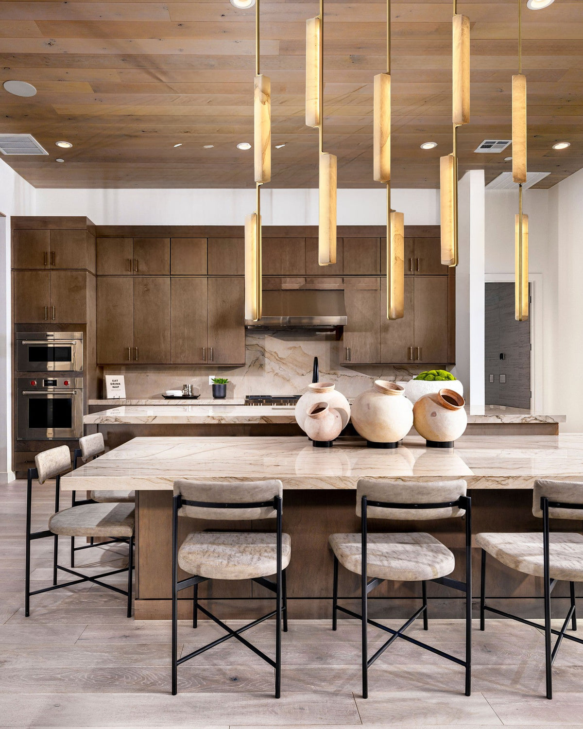 Audocon Alabaster Linear Chandelier