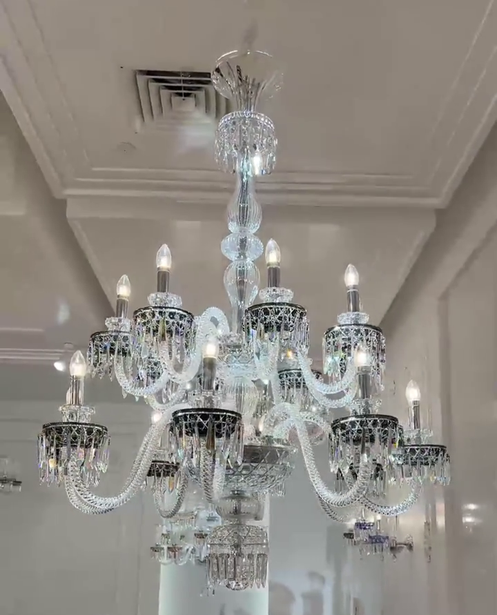Elegant Crystal Chandelier in Italian