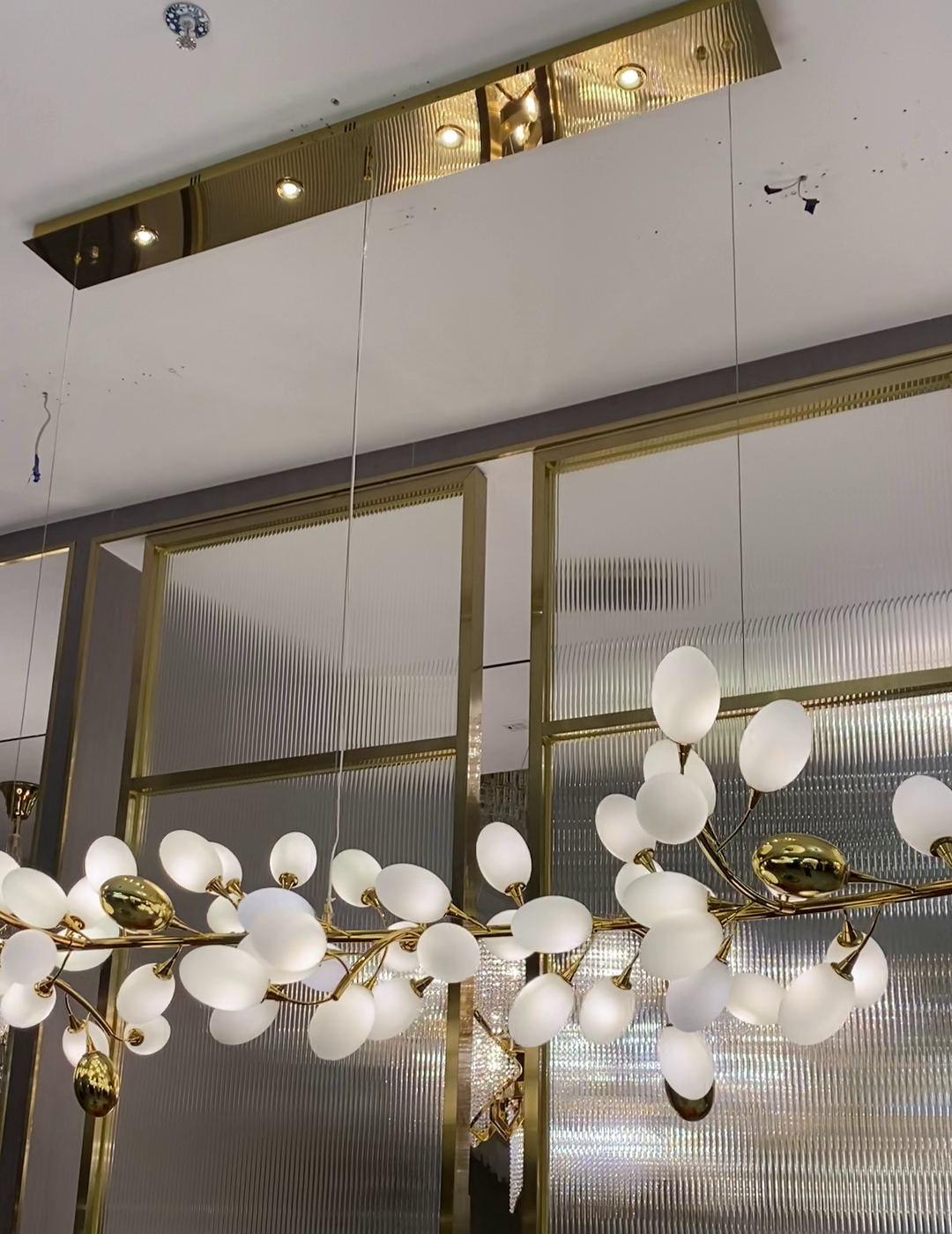 Creative Art Grape Chandelier Pure White Nordic Ring and Linear Design for Living Room or Dining Room